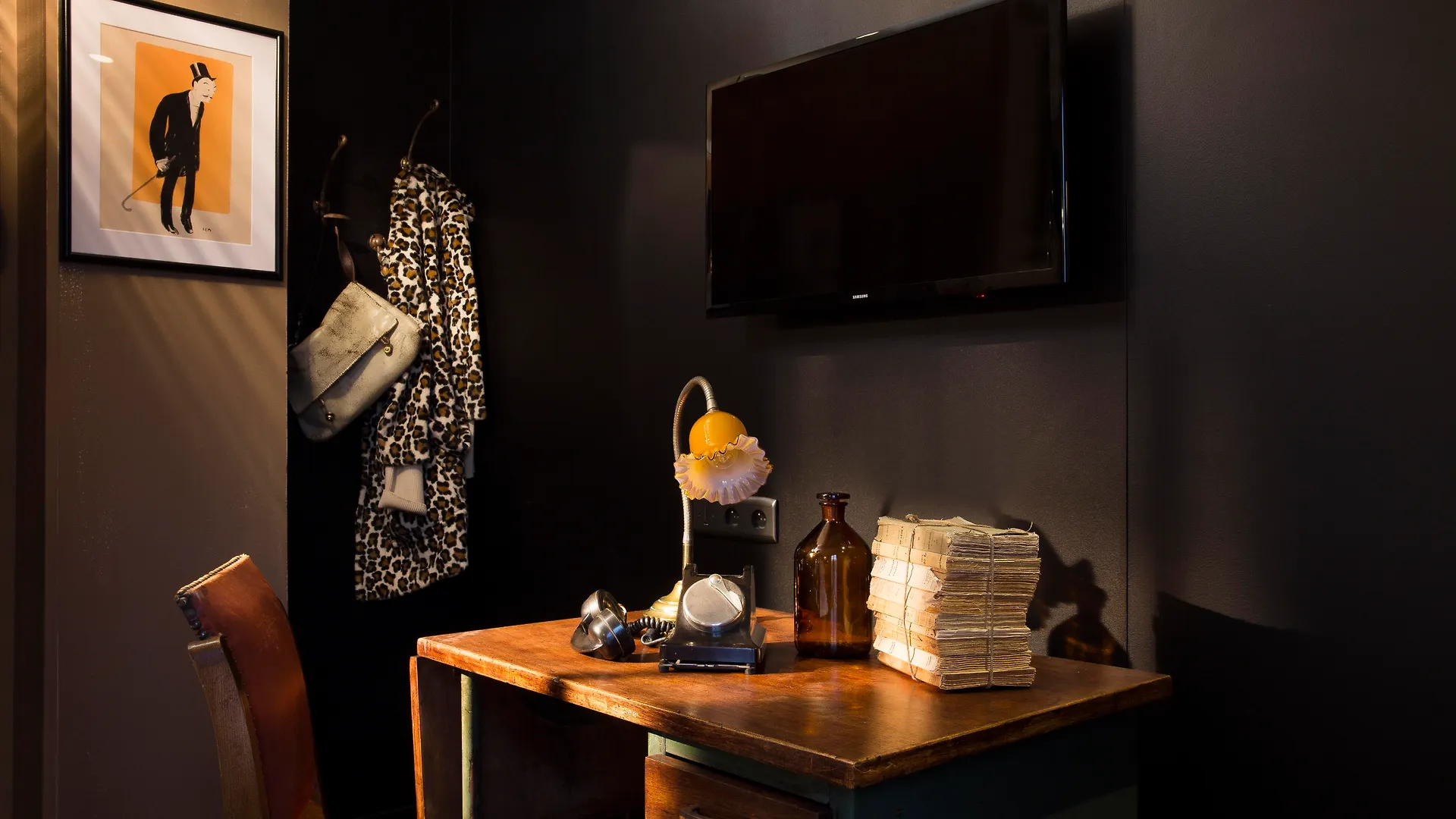 Le Noir Hotel