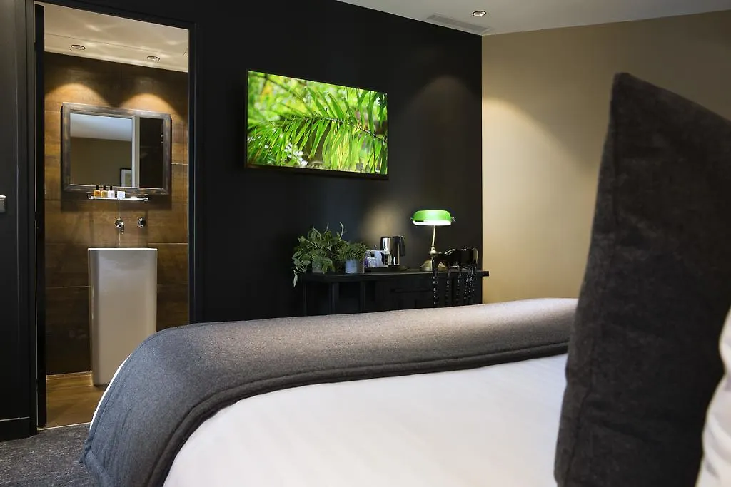Otel Le Noir