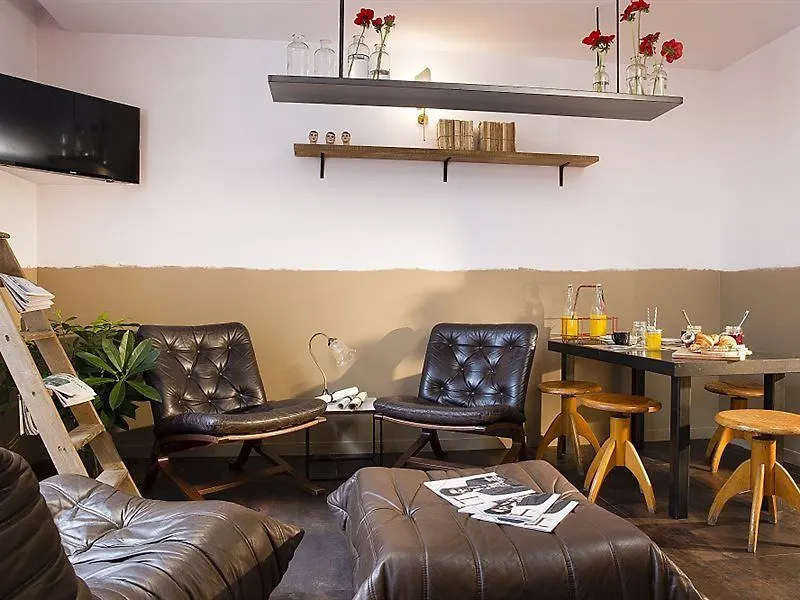Le Noir 4*