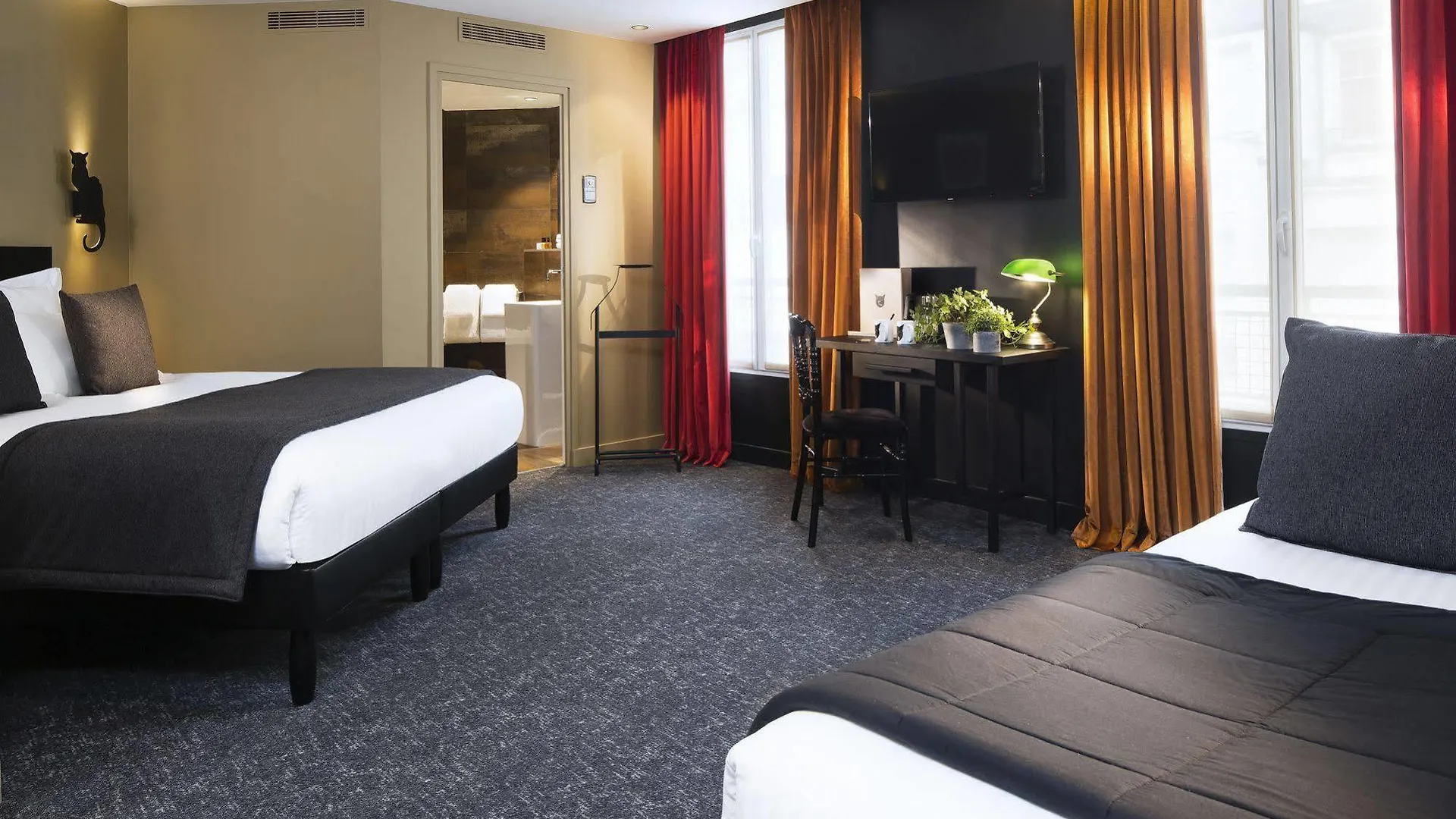 Le Noir 4*